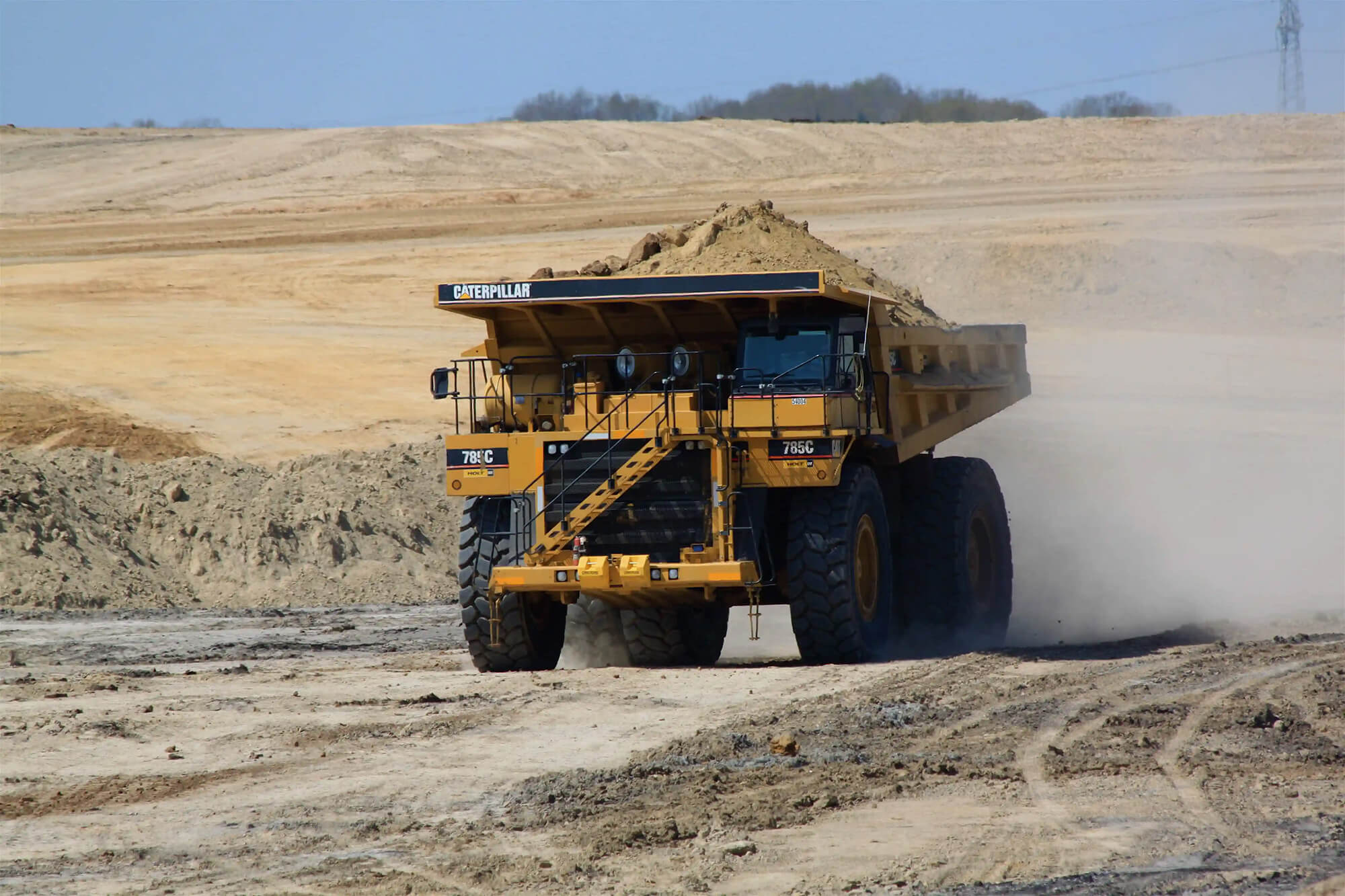 Caterpillar haul truck