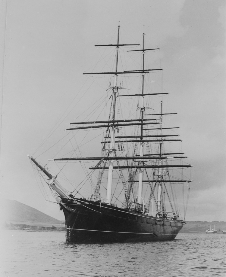 Cutty_Sark_(ship,_1869)_-_SLV_H91.250-163-1